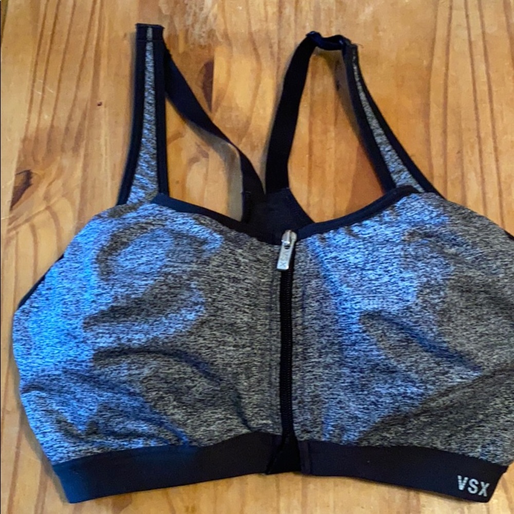 Victoria Secret high impact sports bra 34D